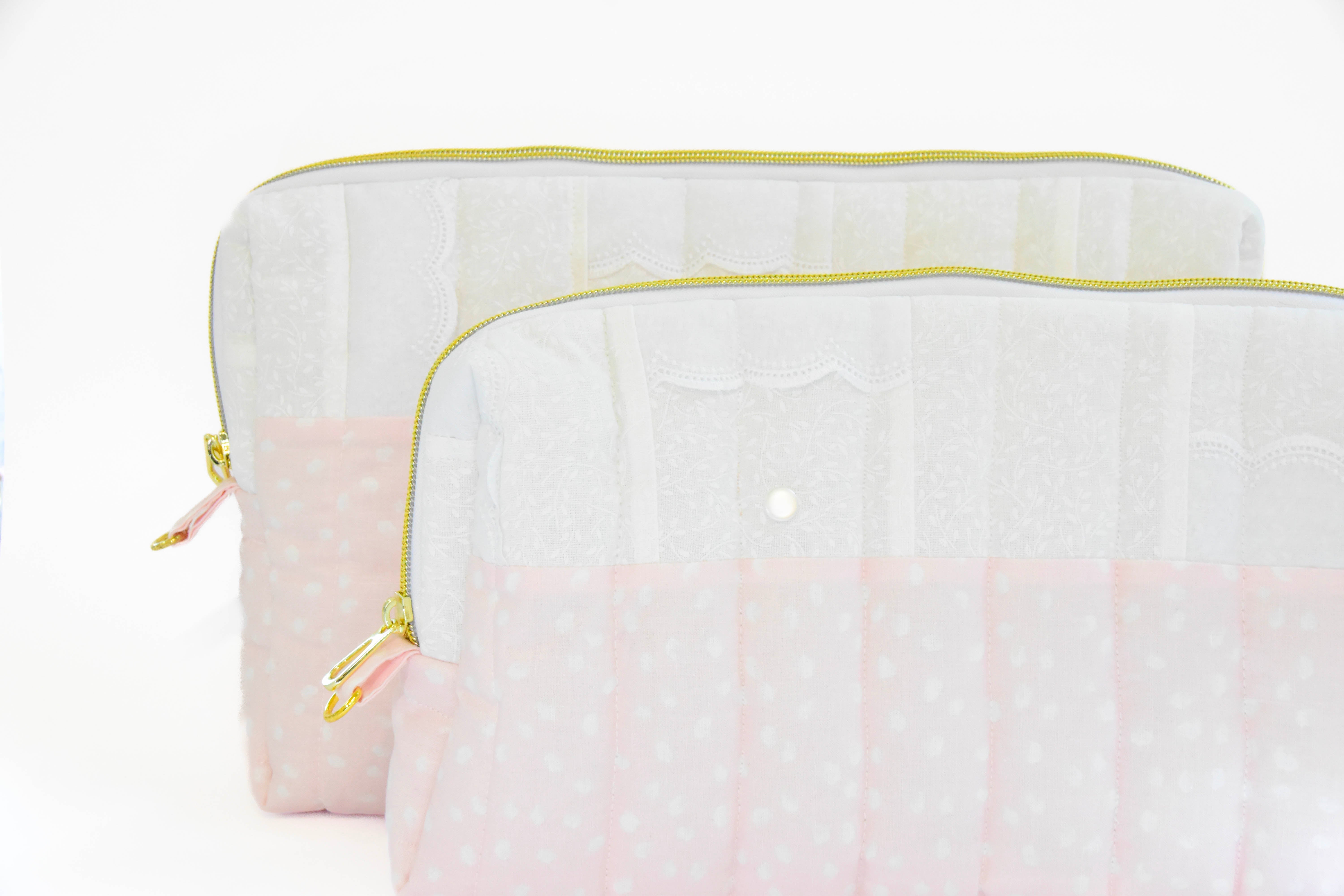 Pink & white dots cosmetic bag